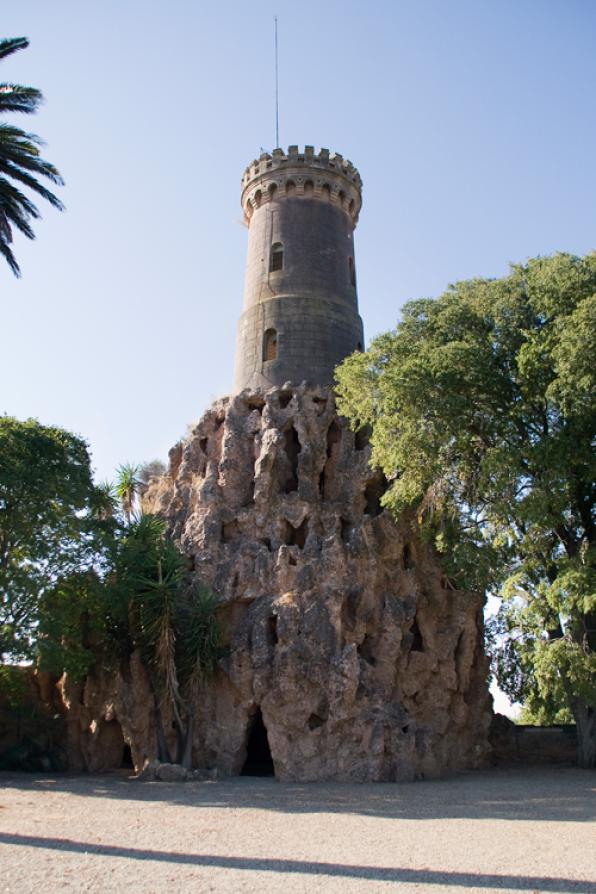 Viewpoint tower of Parque Samá