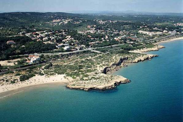 Capellans o Cala Romana beach