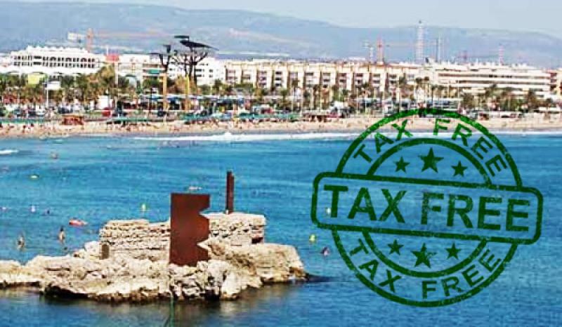 La Pineda Beach have Tax Free office. 