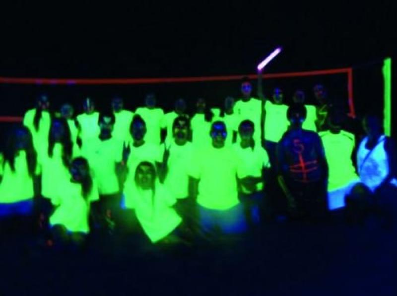 Primer Torneig de v&ograve;lei platja nocturn amb llum de ne&oacute; a Salou