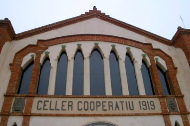 Celler modernista de Falset-Mar&ccedil;&agrave;