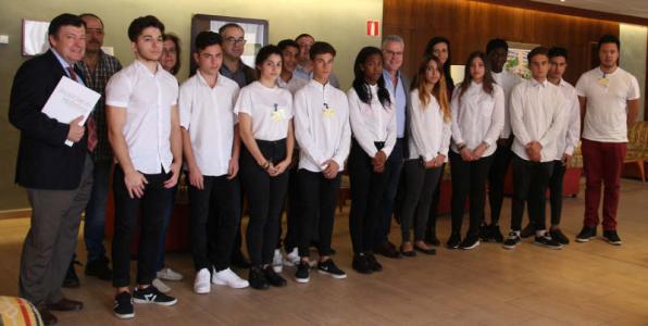  Students of hospitality and tourism of Salou