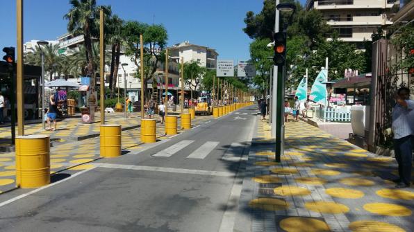 Una imatge de la zona de vianants de l'avinguda Carles Buïgas