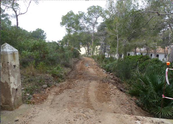 Imatge dels treballs que han començat a fer-se a la zona del Cap Salou