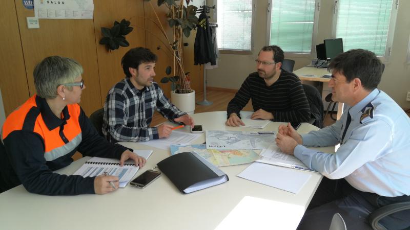Reuni&oacute; entre representants municipals i empresa concesionaria