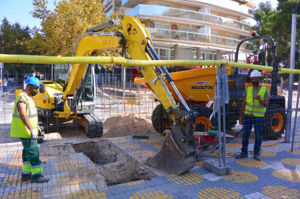 Obres de remolació de la calle Carles Buïgas de Salou