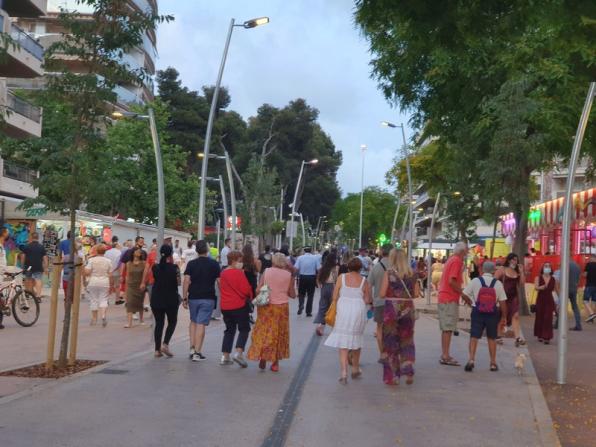 Primer tramo remodelado de la calle Carles Buïgas