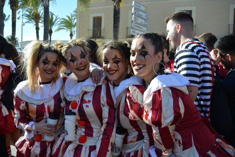 Las collas del Coso Blanco protagonista del "Salou corso de verano"