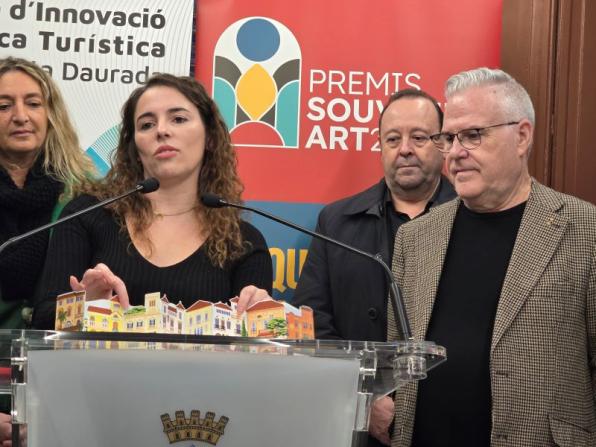 Helena Fr&iacute;as and her proposal "Salou.Modernisme Daurat"