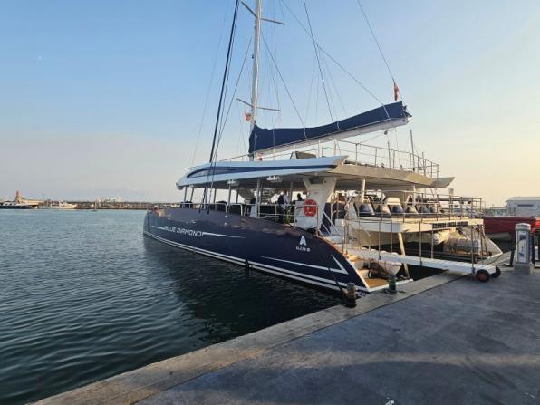 El catamar&agrave; m&eacute;s modern de la Costa Daurada