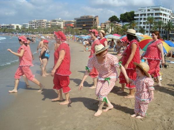 LAnada a lAntiga Reus - Salou rememora els banys de principis del segle XX