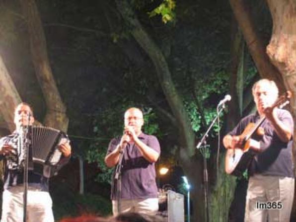 Cine al aire libre, sardanas y fiestas en el barrio Xalets de Salou, este fin de semana