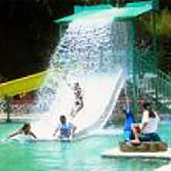 The Aquatic playground, on December 23 in Hospitalet de l'Infant
