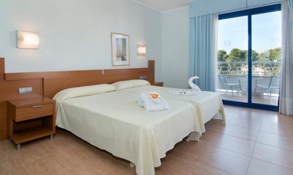 Habitación suite, Hotel Pirámide Salou.