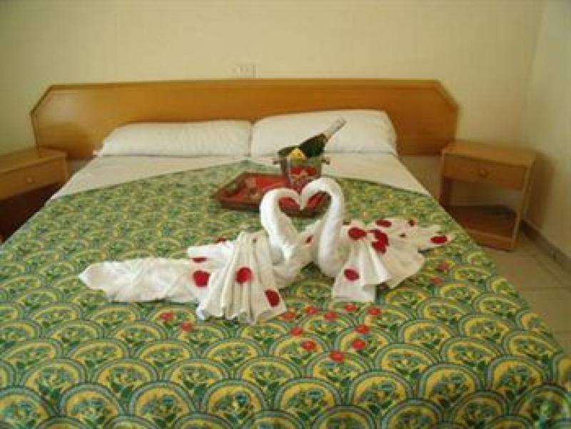 Hostel Tahit&iacute; - Salou