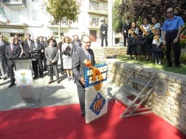 Salou sale a la calle en la Diada para reivindicar el presente y el futuro del país