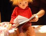 The puppets of 'Cardboard Easel', at the TAS